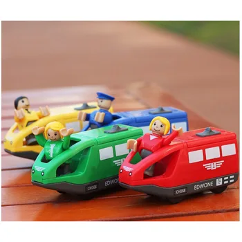 4 Spalvų Vaikai Elektrinio Traukinio Žaislų 10.5*4CM Magnetinės Medinės Lizdas Diecast Transporto priemonės Elektroninių Žaislų Gimtadienio Dovanos Vaikams Vaikams
