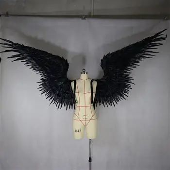 Juoda plunksna sparno velnias angelas Helovinas sparnus podiumo modelis didelis cosplay atostogų šalis vyrų sparnus Šalių Rekvizitai