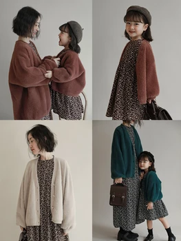 Rudenį, žiemą naujas mados megztinis kailis vaikų korėjos ilgomis rankovėmis striukė mergaitėms vientisos spalvos kailis