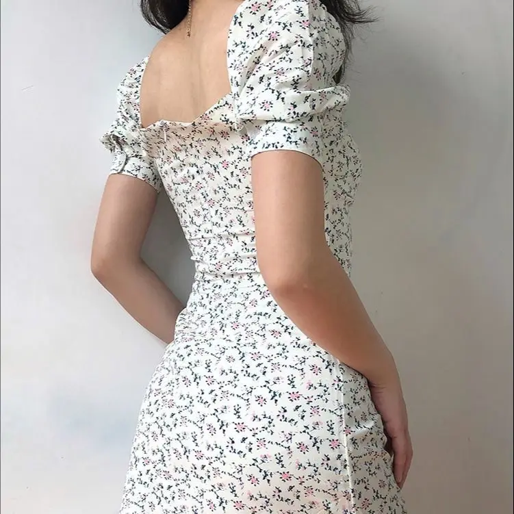 Seksualus Bodycon Mini Suknelė Moterims 2021 M. Pavasario Vasaros Kvadratinių Kaklo Gėlių Sluoksniuotos Rankovėmis Trumpomis Rankovėmis Slim Suknelės Vestidos Laisvalaikio Drabužiai