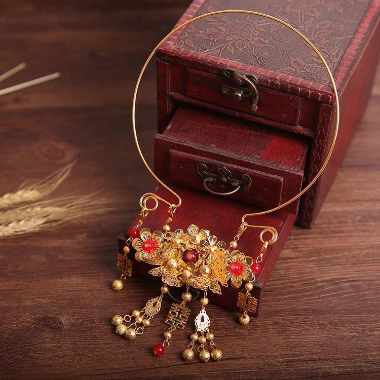 Senovės Cheongsam Kutas Kasdien Hanfu Klasikinis Kinų stiliaus Aukso pakabukas Kutas Nuotaka Karoliai Veiklos Cosplay Priedai