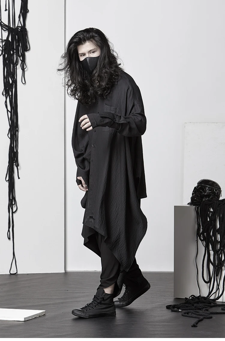 Tamsiai juodi marškinėliai asmenybės madinga vyriški laisvus drabužius, Japonijos Yamamoto struktūra apsiaustu