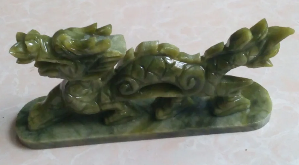 Kinijos gamtos jade statulos ranka raižyti statulos drakonai