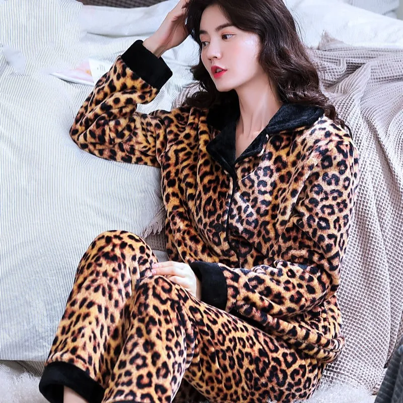 Storas Šiltas Leopard Moterų Pižama Rinkiniai Moterų Sleepwear Flanelė Žiemos Koralų Aksomo Namų Drabužių Animacinių Filmų Gyvūnų Kelnes Sleepwear
