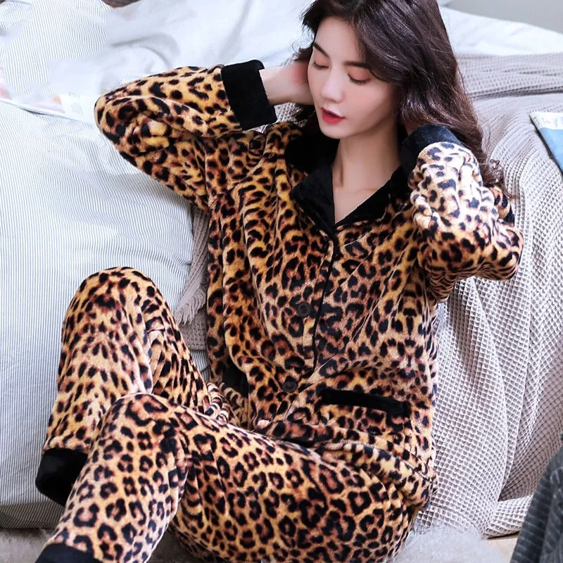Storas Šiltas Leopard Moterų Pižama Rinkiniai Moterų Sleepwear Flanelė Žiemos Koralų Aksomo Namų Drabužių Animacinių Filmų Gyvūnų Kelnes Sleepwear