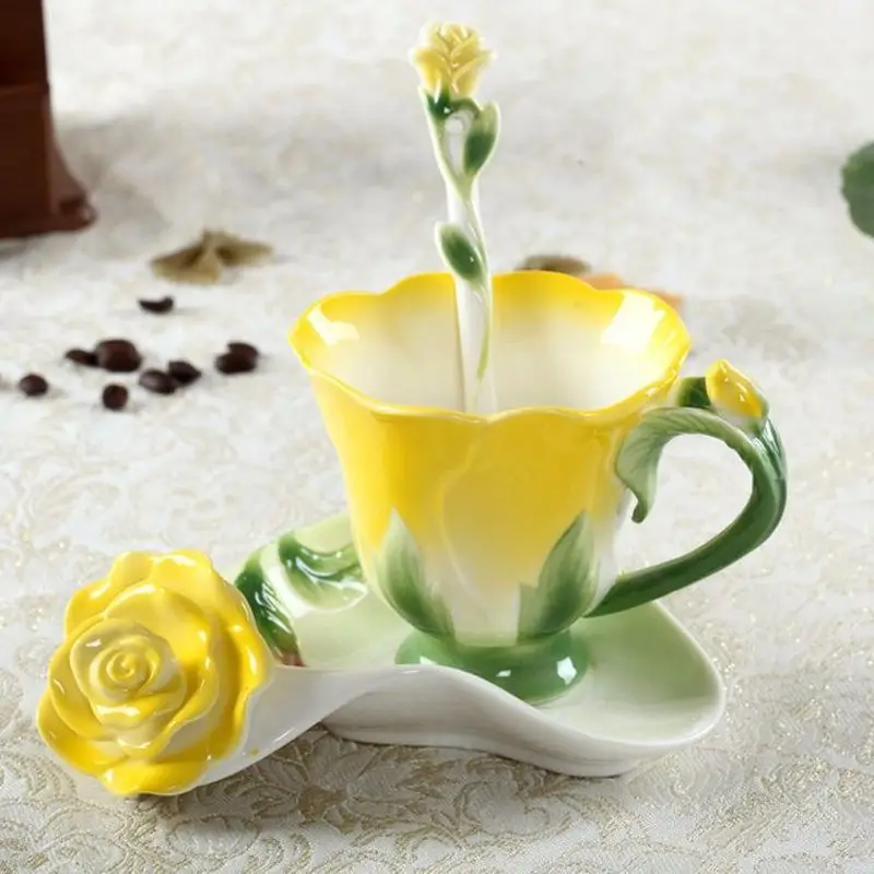 Geriausias 3D Rose Formos Gėlių Emalio, Keraminių Kavos, Arbatos Puodelis ir Lėkštelė Šaukštas Aukštos kokybės Porceliano Puodelis Kūrybos Valentino Dovana Dizainas