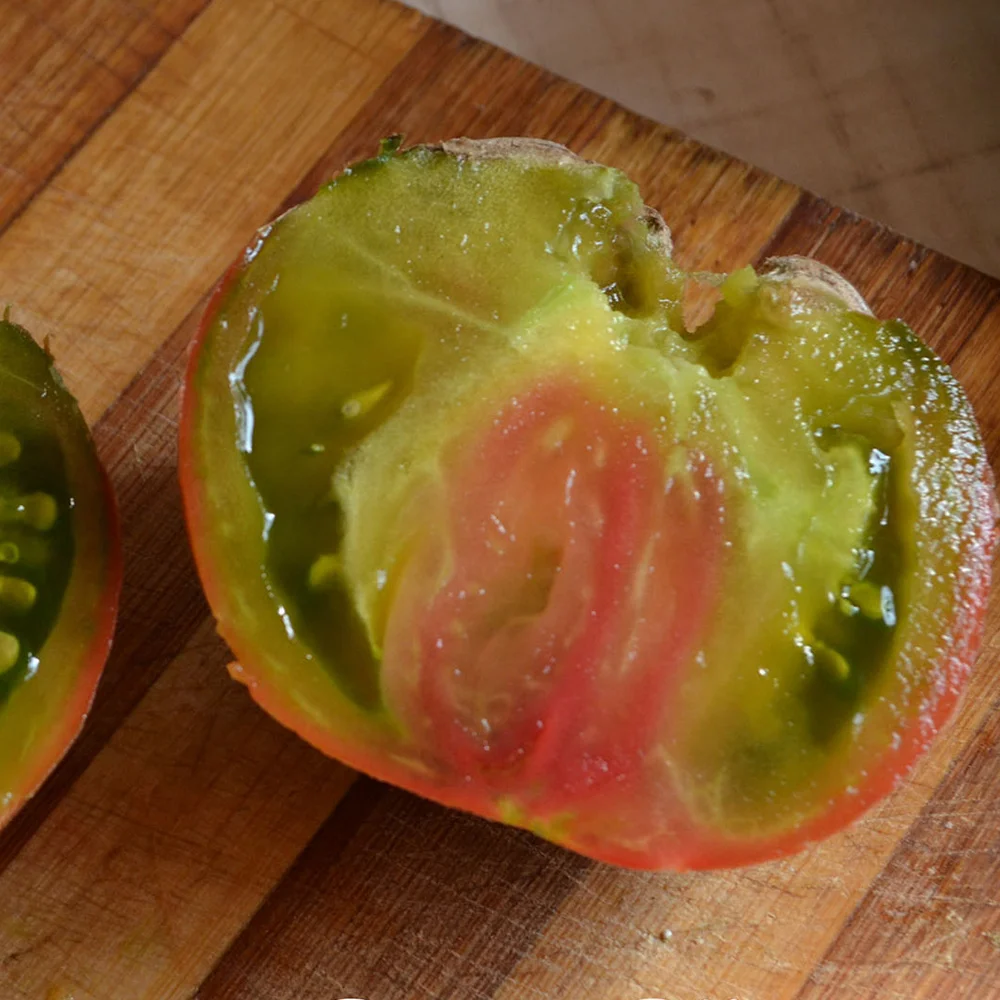 Pomidorų sėklos Vario Upės sodinti, švieži pasėlių, patikrintos kokybės. Geriausia daržoves jums!