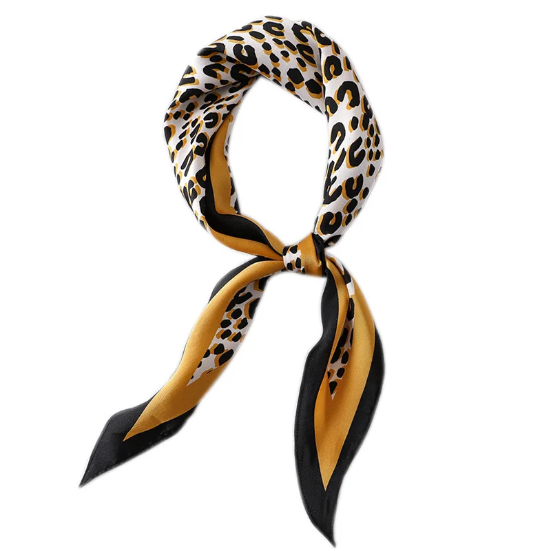 Karšto Pardavimo 2020 M. Moteris Foulard Mažų Šilko Šalikai Galvos Hijab Šalikas Ponios Leopard Skara Wrap Duslintuvo Pareo Pashmina Bandana Moteris