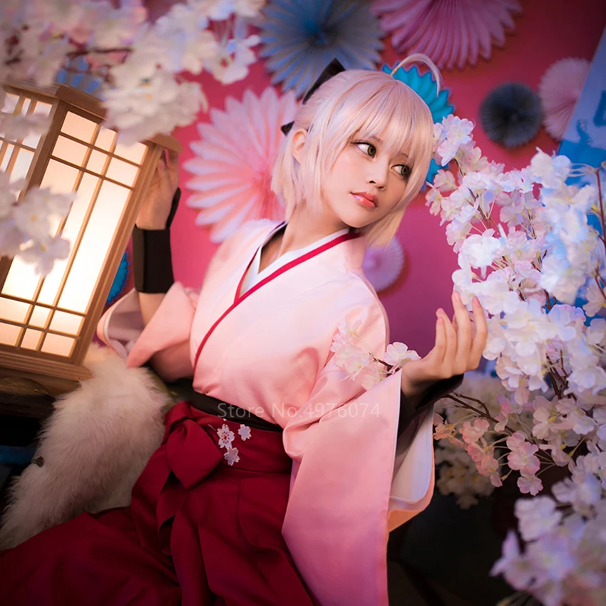 Japonų Stiliaus Cosplay Kostiumas Moterims Tradicinių Rausvos spalvos, Kietos Kimono Sakura Siuvinėjimo Anime Saber Cosplay kelnės su Peruku