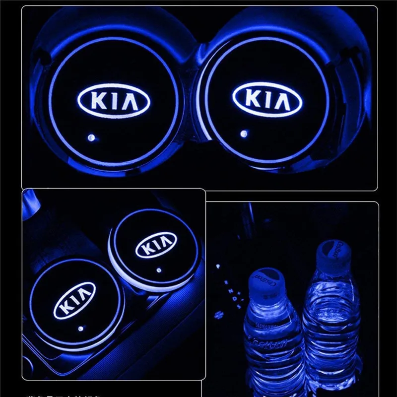 2X 7 Spalvų LED Automobilio Puodelio Laikiklį, KIA K3 K5 KX7 Sportage USB Įkrovimo Motina Fluorescentinė Taurės Trinkelėmis Akrilo Interjero Atmosferą Lempos