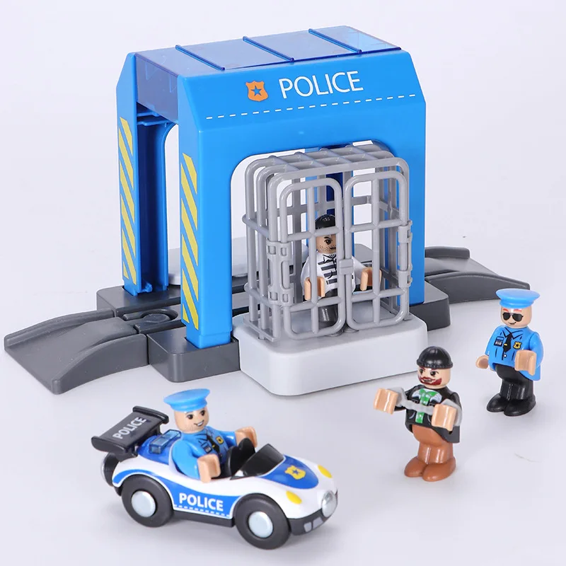 Medinio Traukinio Bėgių Aksesuarų Kūrimo Bloką Suderinama su Mediniais Gelezinkelio Modeliavimas Plastiko Policijos Nuovada Kostiumas Žaislai Vaikas