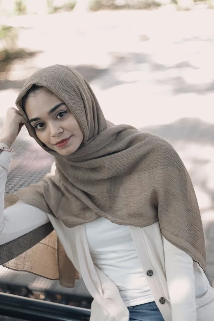 NAUJA Odos plisuotos hijab šalikas paprasto vingiuoti skara mados musulmonų hijabs moterų maxi šalikai, skaros, islamo šalikai, šaliai, kaklaskarės 18 spalva karšto sal