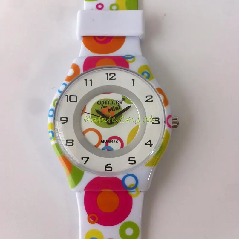 WILLIS Moterų Laikrodžiai Ultra Plonas Dial Silikono Apyrankę Vertus Žiūrėti Ponios Mados Kvarcinis Laikrodis Karšto Pardavimo Markės Dizaino Laikrodžius