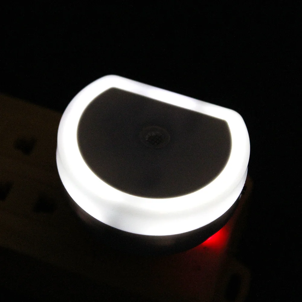 Naujovė LED Nakties Šviesos Lizdo Lempa 220V ES kištukas su dvigubu USB Įkroviklis Uosto 5V 1A šviesos jutiklis