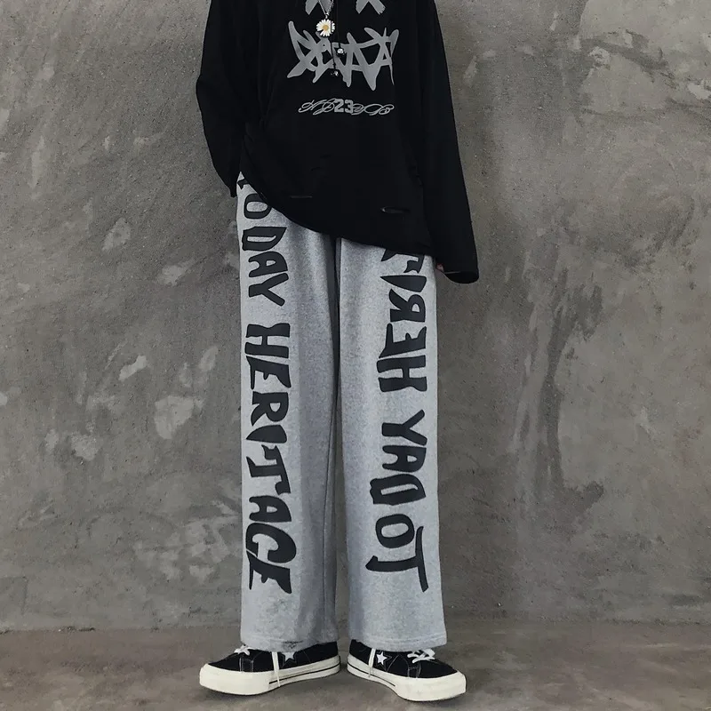 QWEEK Japonijos Streetwear Didelis Juosmens Moterų Kelnes Grafiti Raštas Spausdinti Pločio Kojų Kelnės Negabaritinių Laisvas Kelnes Japonijos HipHop