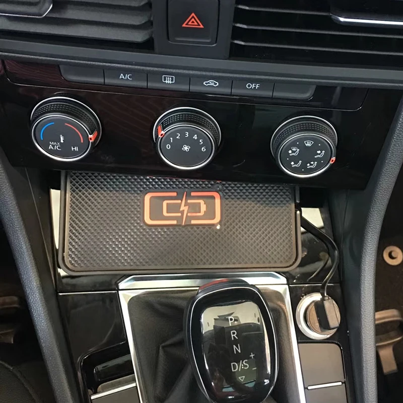 Automobilių QI bevielio įkrovimo telefono įkroviklį, VW T-roc Teramont Tiguan Allspace Jetta 6 mk6 įkrovimo plokštė telefono turėtojas priedai