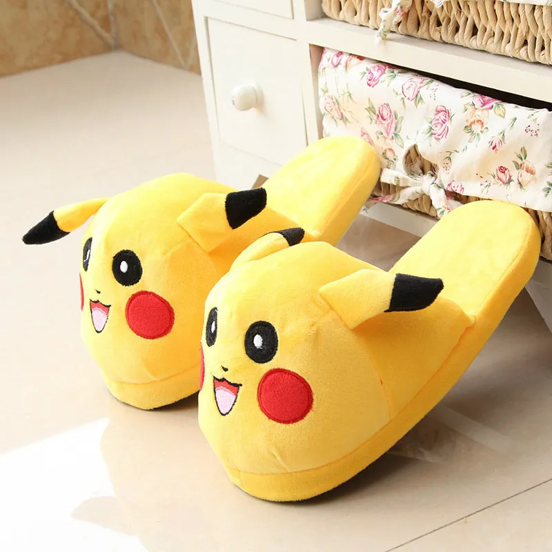 TAKARA TOMY Kūrybos Pokemon Kabi žvėris lėlės Pikachu pora pliušinis šlepetės Pokemon grindų mopping medvilnės šlepetės išlaikyti šiltas