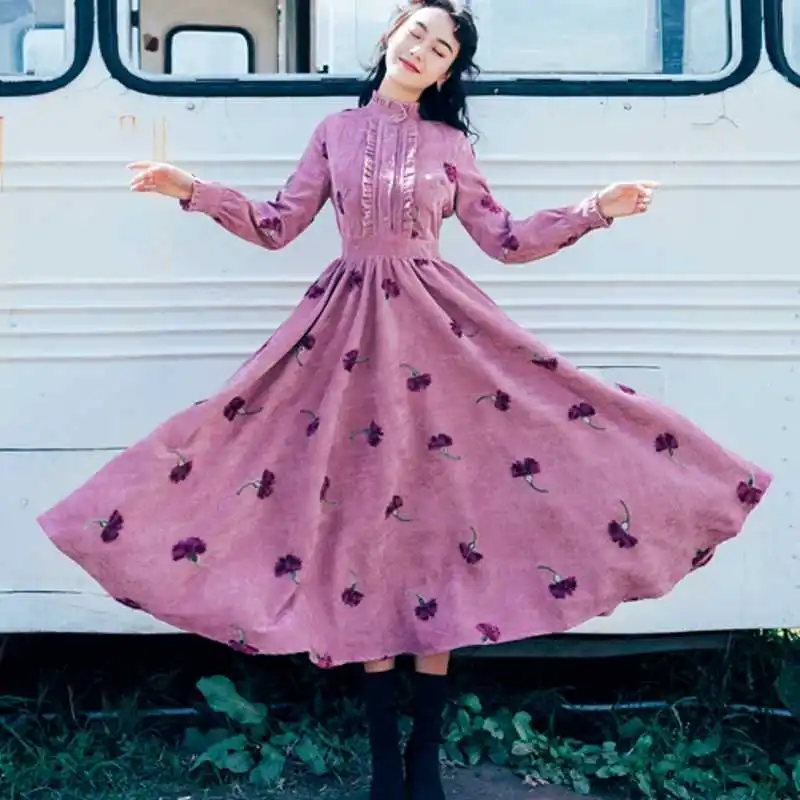 2019 Mados kilimo ir tūpimo Tako Maxi Suknelė Moterims ilgomis rankovėmis Elegantiškas Gėlių Spausdinti Gėlių Siuvinėjimas Derliaus Ilga Suknelė