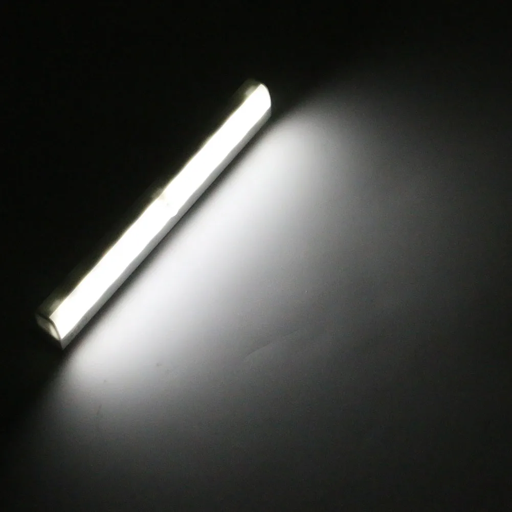 Pardavimo Nakties šviesos miegamojo puošimas Lempos judesio jutiklis šviesos 10 LED Spinta Belaidžio Kabineto IR Infraraudonųjų spindulių Detektorius Sieniniai Šviestuvai