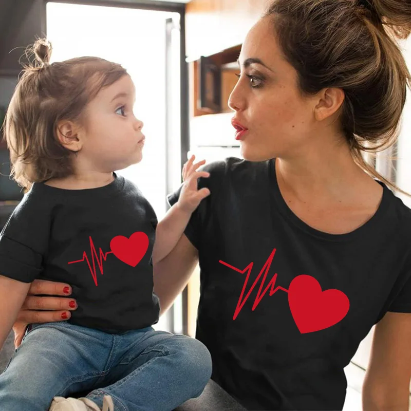 Meilė Širdies Medvilnės šeimos derinti drabužius baby girl drabužių Komplektus Motina Ir Dukra T-Shirt Vasaros Kūdikio Mama Marškinėlius