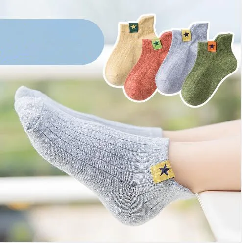 1-12 Metų 4 porų pack 2020 m. pavasarį ir rudenį naujų kūdikių kojinės berniukams ir mergaitėms medžiaga standartinis dvigubo siūlai vaiko kojinės