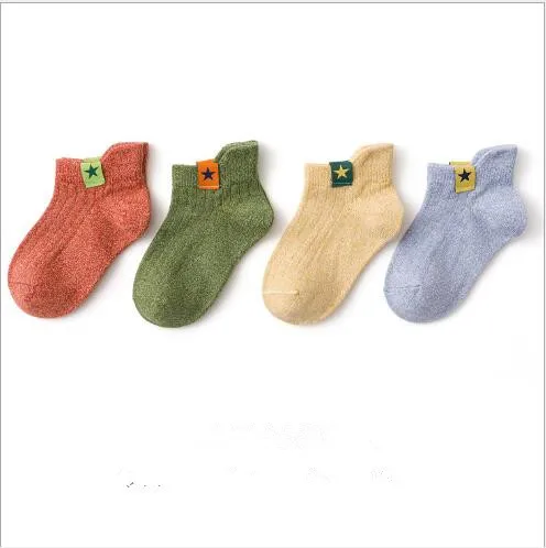 1-12 Metų 4 porų pack 2020 m. pavasarį ir rudenį naujų kūdikių kojinės berniukams ir mergaitėms medžiaga standartinis dvigubo siūlai vaiko kojinės