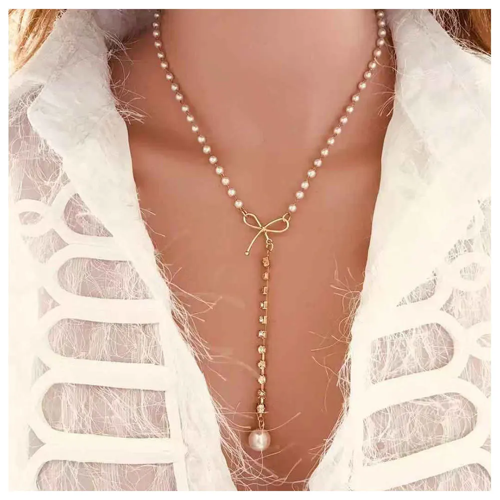 Pietų Korėjos rytinių Vartų mados lankas perlų pakabukas temperamentas super flash mažas gręžimo raktikaulis grandinės karoliai neckchain mergina