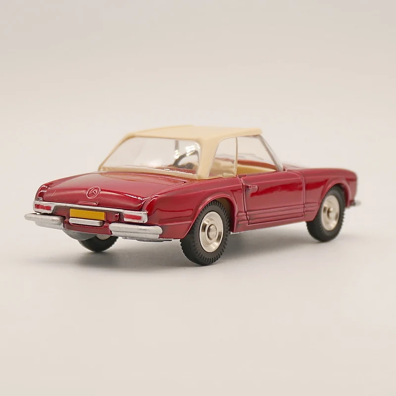 Dinky Toys 1:43 230 SL Diecast Automobilių Metalo Žaislo Modelis
