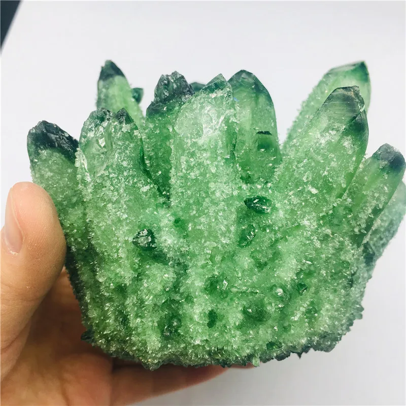 500-600g natūralių kristalų žalia graži liepsna halo kvarco kristalo klasterio pavyzdys