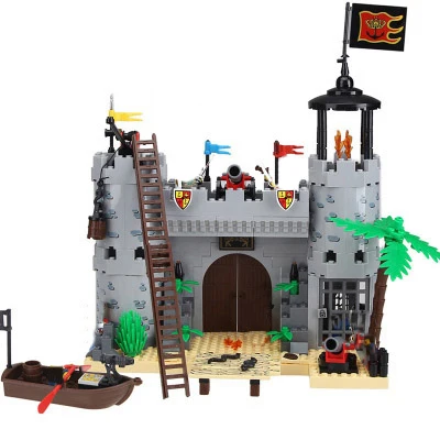 Pilies riterių viduramžių karalystė modelio blokai princesė arklių skaičius Karibų Piratų rinkiniai vaikams konstrukciniai žaislai