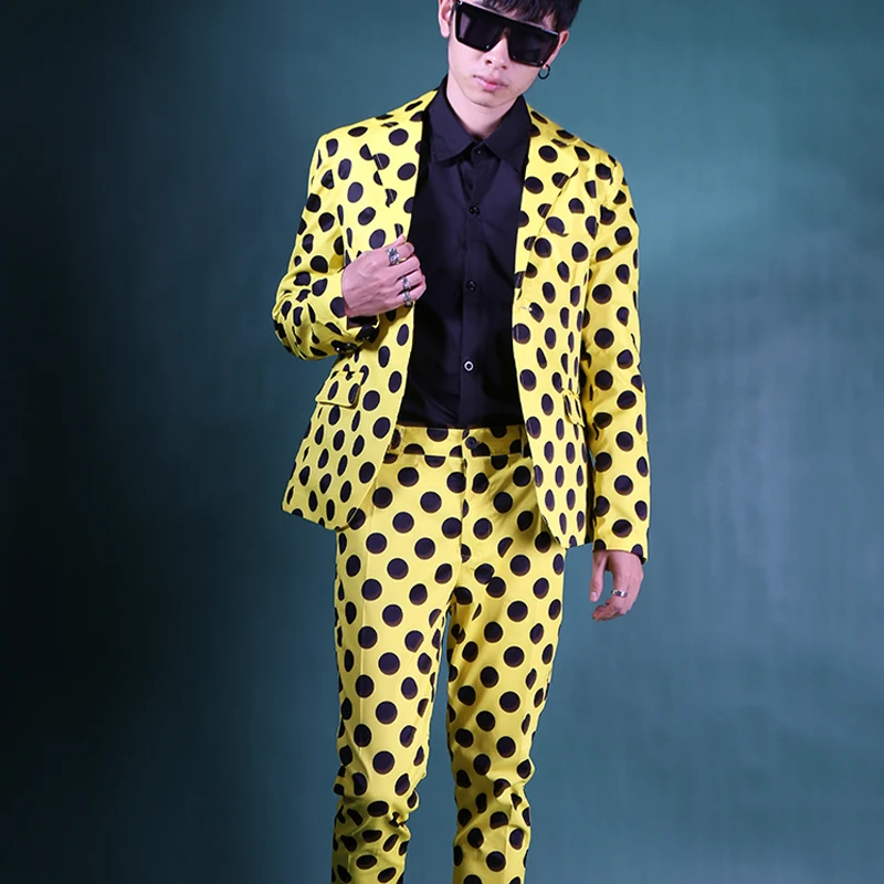 Korėjos Stiliaus vyriški Tiktų Geltona Juoda Balta Dot Prarasti Švarkas Kelnės Nustatyti Punk Hip-Hop Scenos Kostiumai Dainininkas Priimančiosios naktinis klubas DS Kostiumas