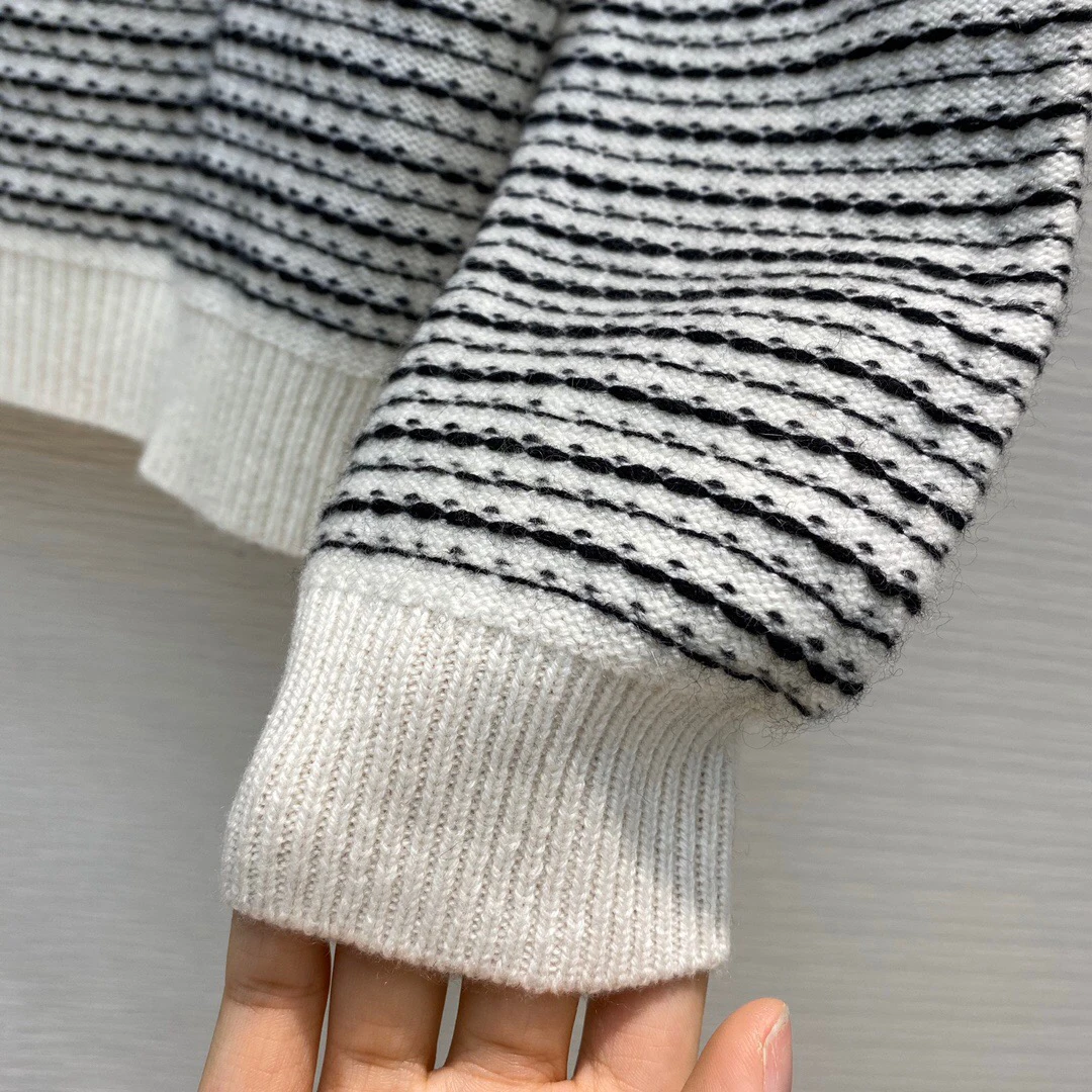 Kilimo ir tūpimo tako projektavimo mados kašmyro megztinis moteriški megztiniai megztinis o-kaklo dvigubo breasted kratinys juostele high-end atsitiktinis megztinis