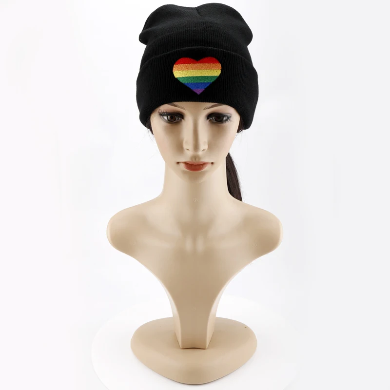 LGBT Gėjų Aksesuarai Moterims Vyriškos Kepurės Žiemos Slidinėjimo Beanie Kepurė Megzti Siuvinėjimo Vaivorykštė Meilė Širdies Skrybėlę Išlaikyti Šiltas
