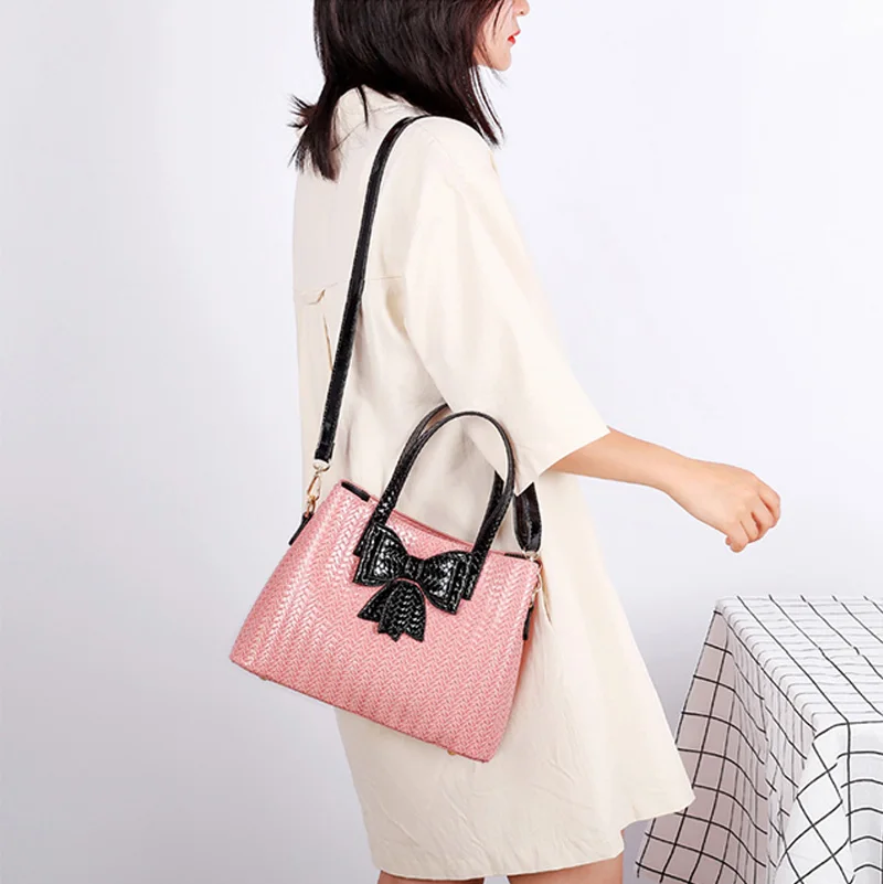 Elegantiška Moteriška Mielas Lankas Nešti Maišą 2020 Metų Vasaros Nauji Aukštos Kokybės PU Oda Moterų Dizaineris Rankinės Rožinė Petį krepšys