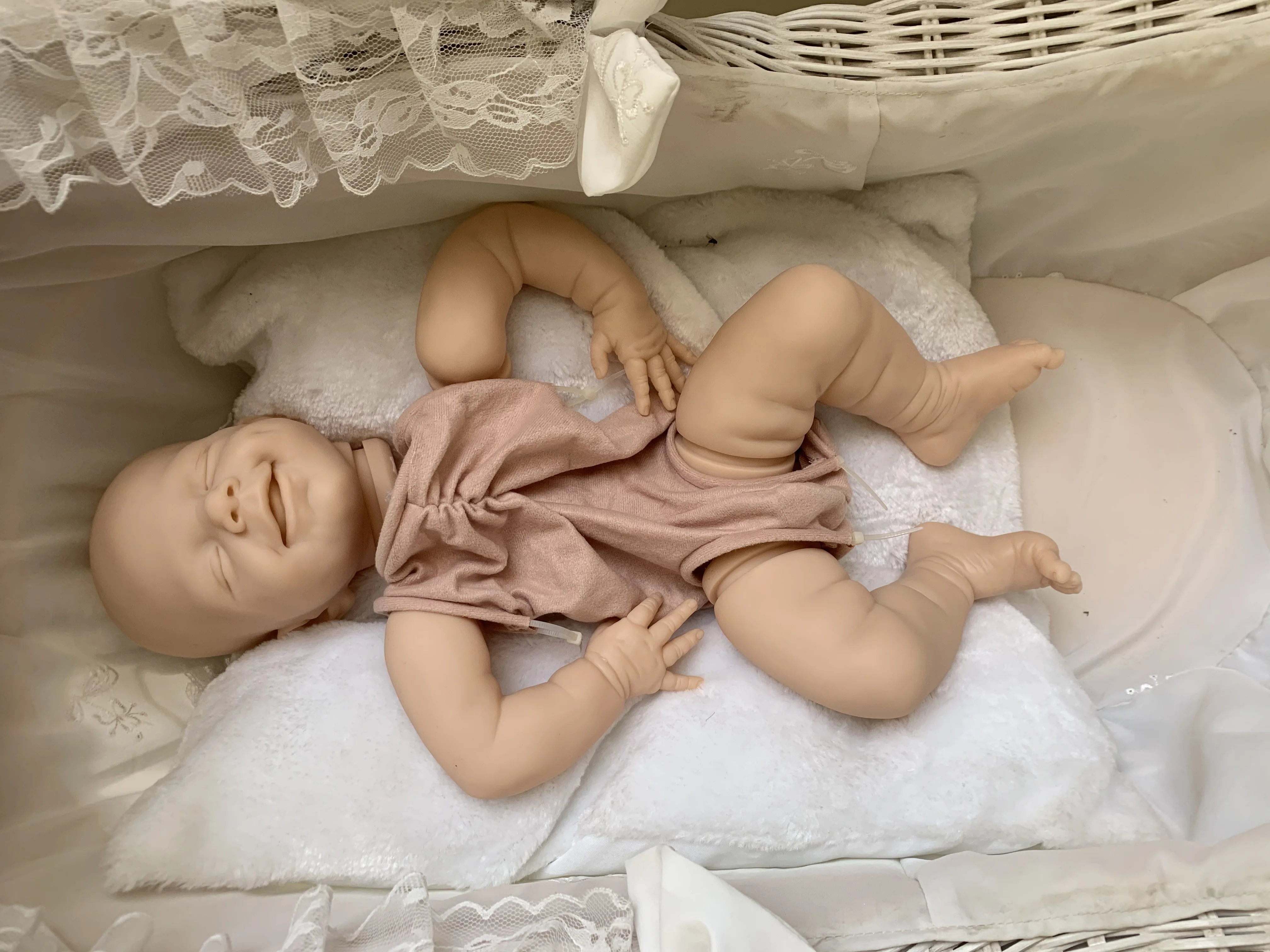 NPK NAUJOS lėlės reborn rinkinio Saskia lėlės modelis, Atgimimo, Kūdikių lėlės, Pelėsių, autentiškas, originalus kolekcionuojamų
